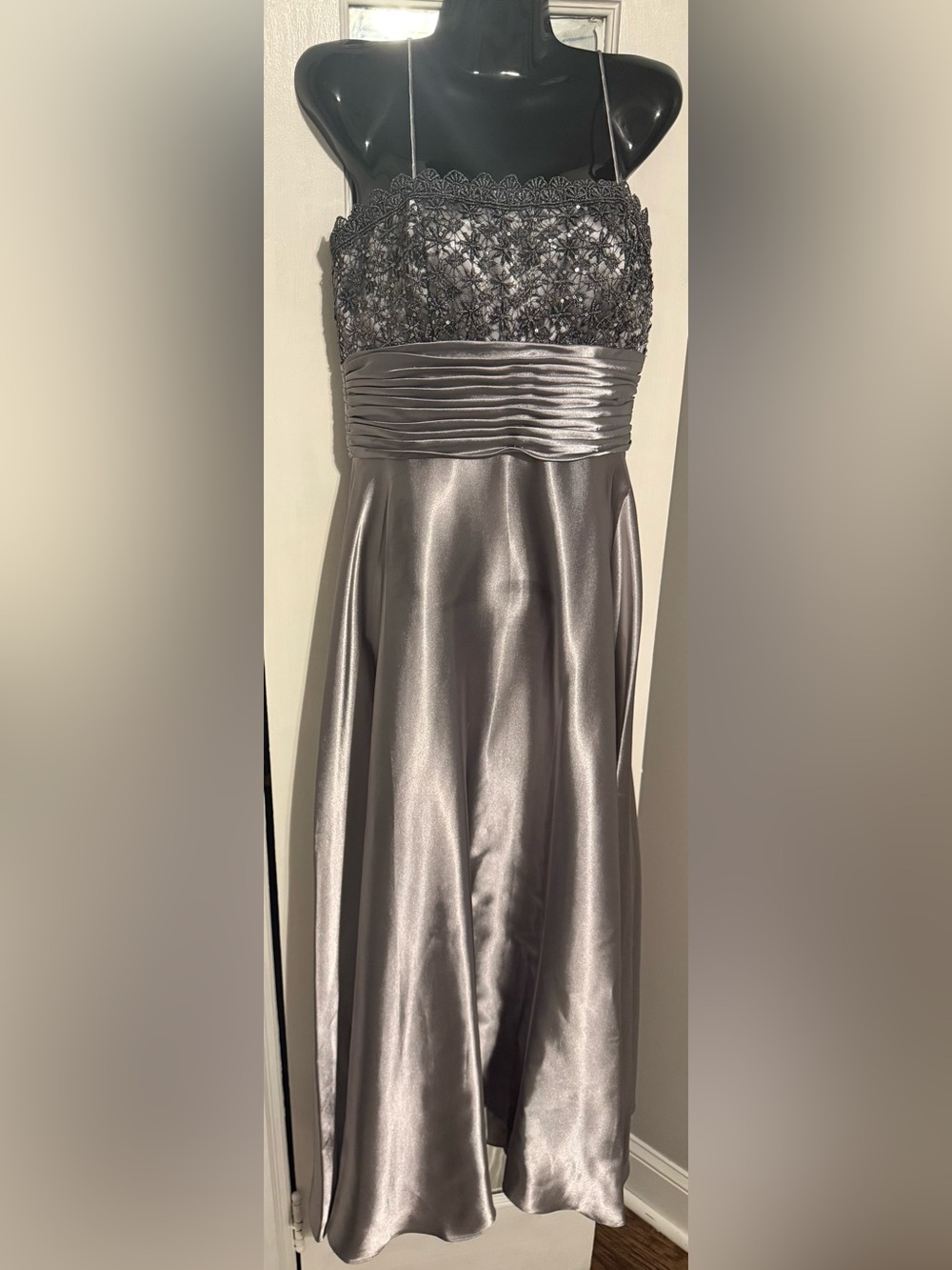 Cache Metallic Silver Satin Gown Sequin Lace Bodice Ruched Waist Maxi Dress 10